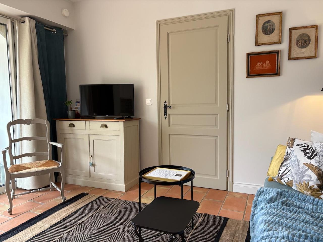 Les Aurochs Bed and Breakfast Grimaud Buitenkant foto